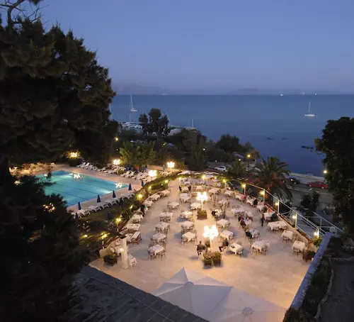 Corfu Palace Hotel (5*)